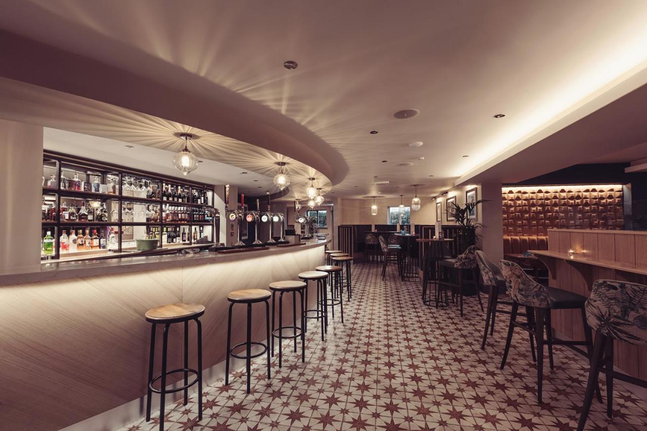 Longlands Inn & Cottages Carnforth Exterior foto The bar at the 2018 edition of the London Design Festival