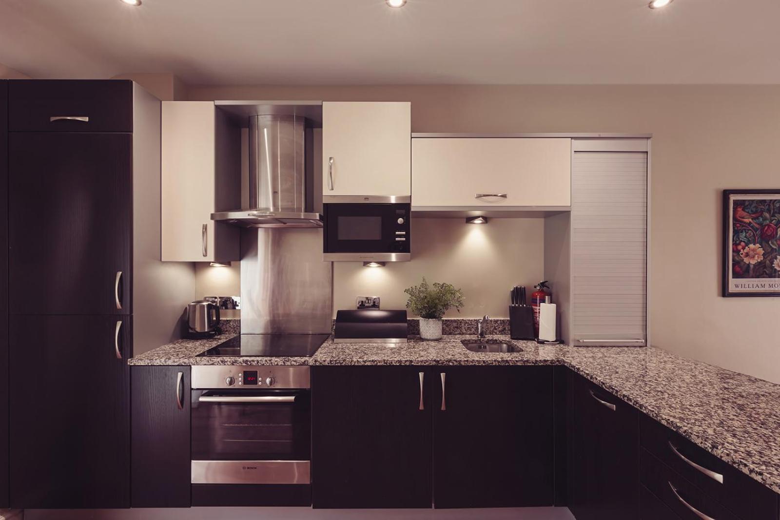 Longlands Inn & Cottages Carnforth Exterior foto A modern kitchen